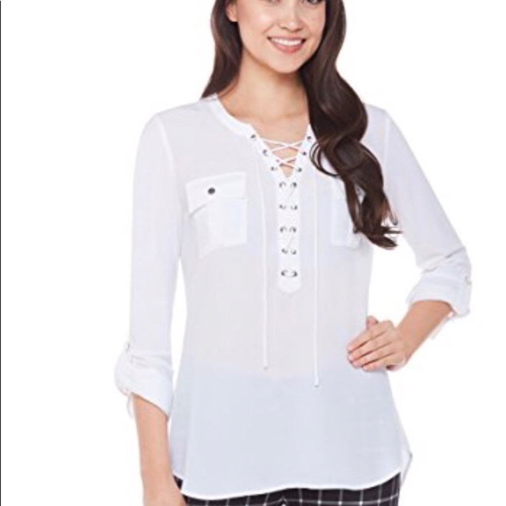 WHITE LACE UP‎ SHIRT